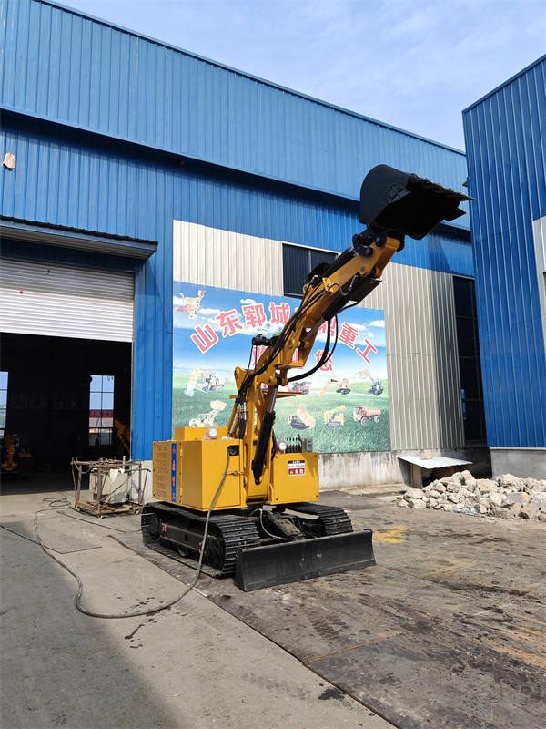 液壓挖掘機(jī)